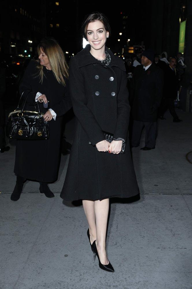 Photo №26238 Anne Hathaway.