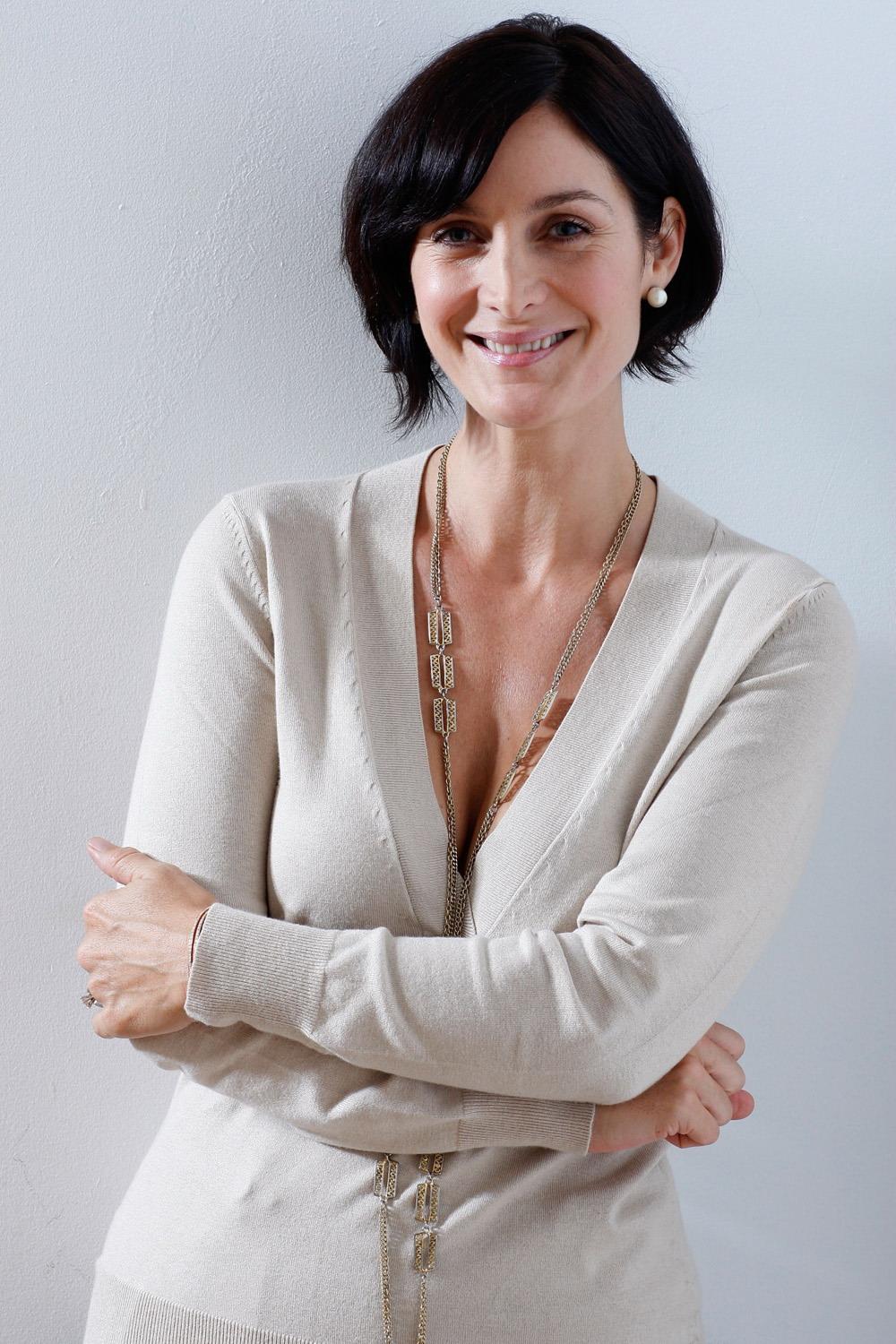 Photo №10094 Carrie-Anne Moss.