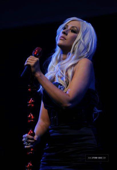 Photo №21407 Christina Aguilera.