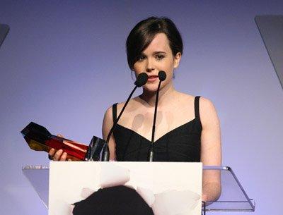 Photo №42492 Ellen Page.