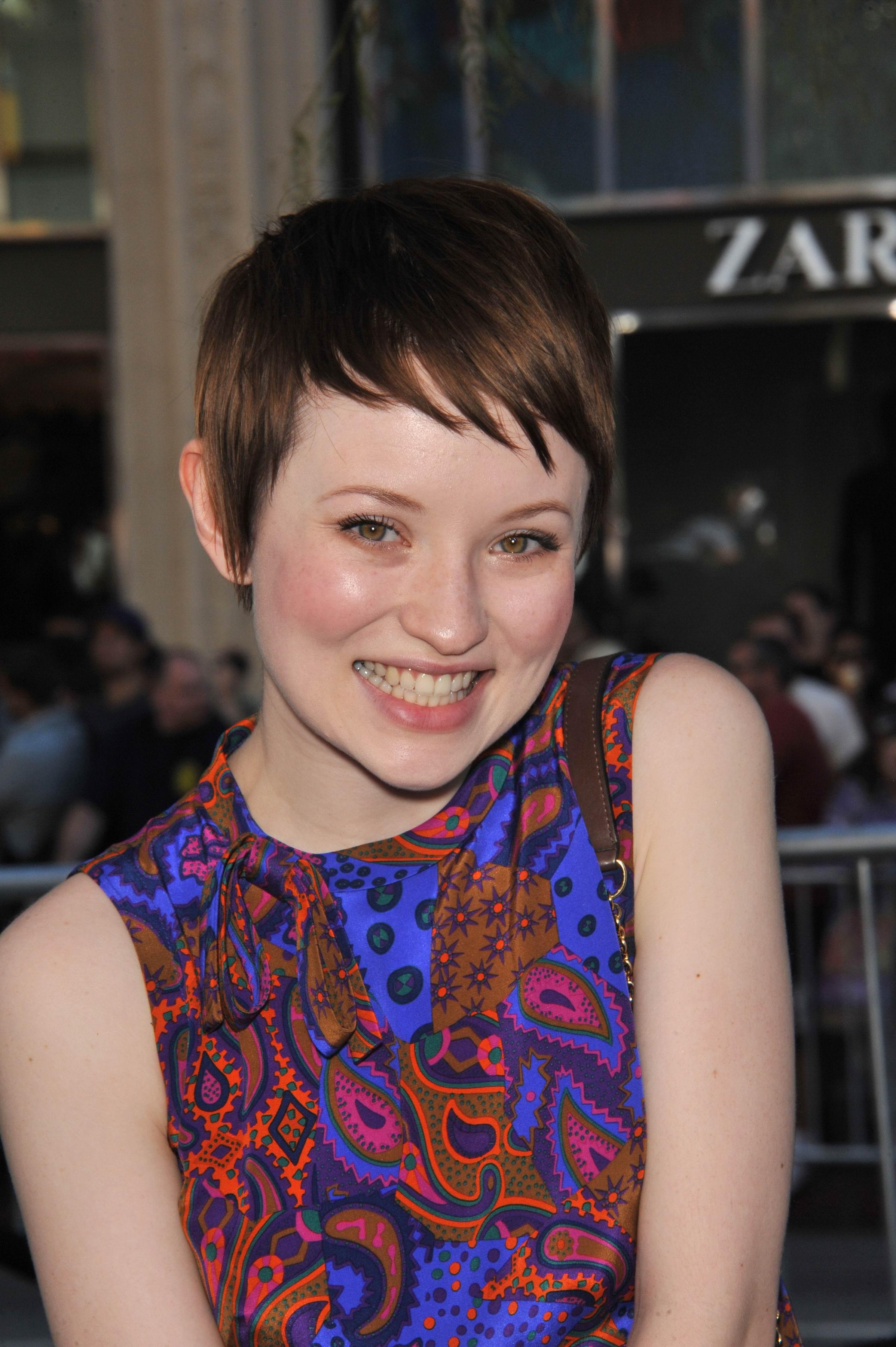 Photo №37290 Emily Browning.