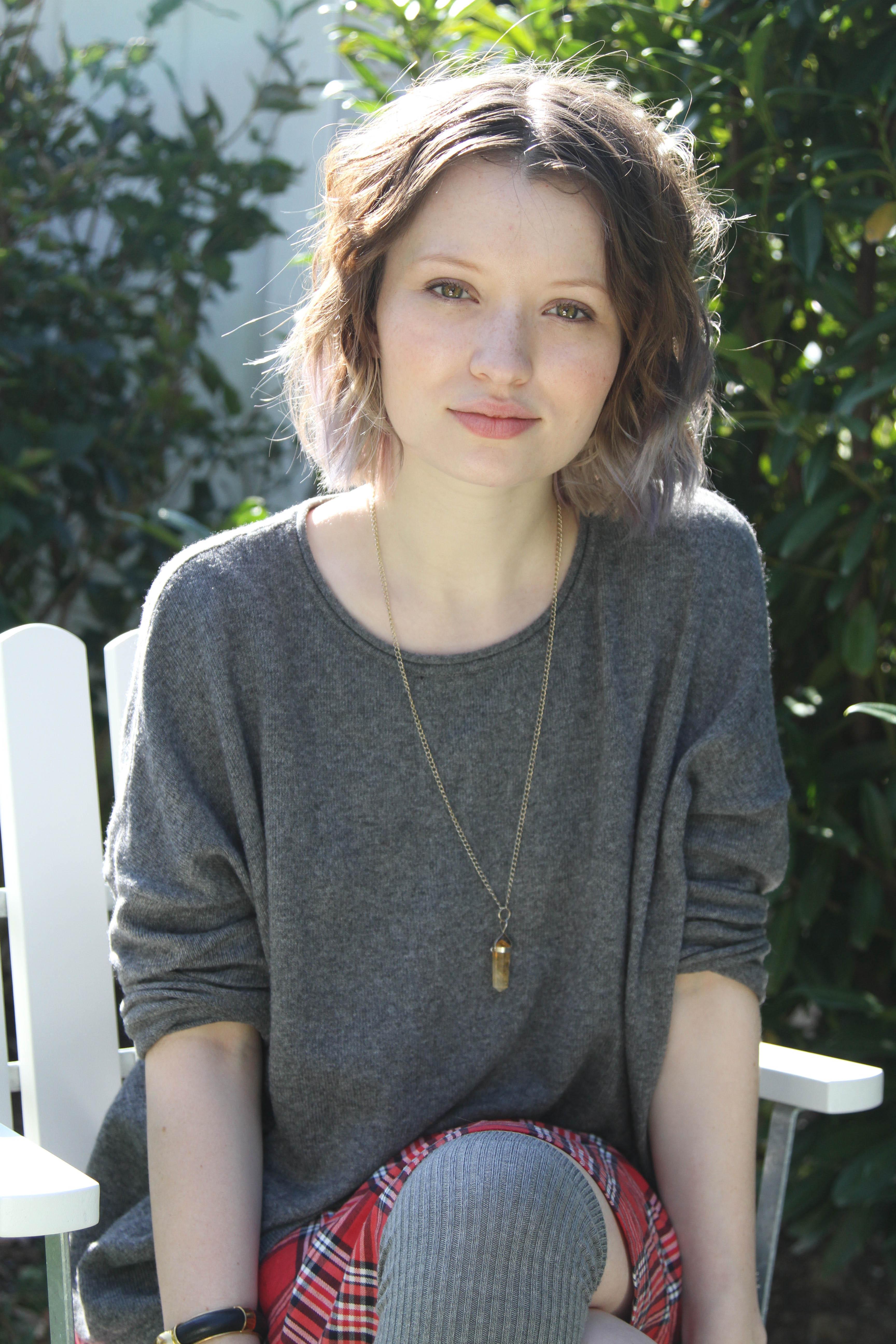 Photo №37304 Emily Browning.