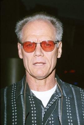 Photo №13283 Fred Dryer.