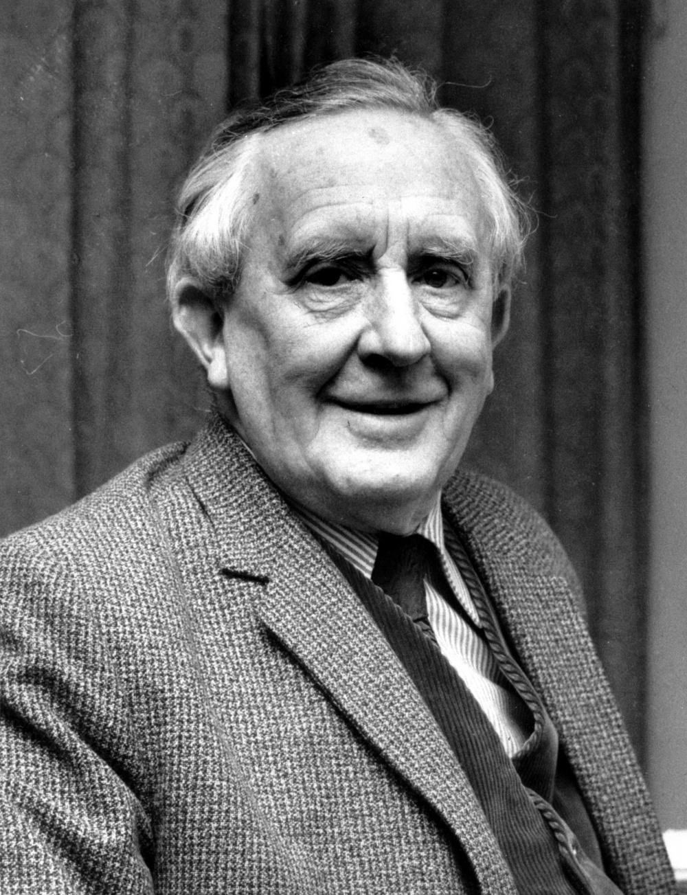 Photo №19785 J.R.R. Tolkien.