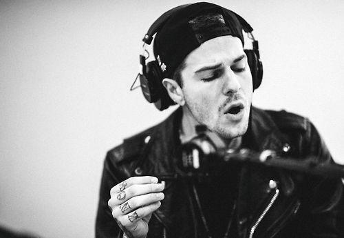 Photo №64384 Jesse James Rutherford.