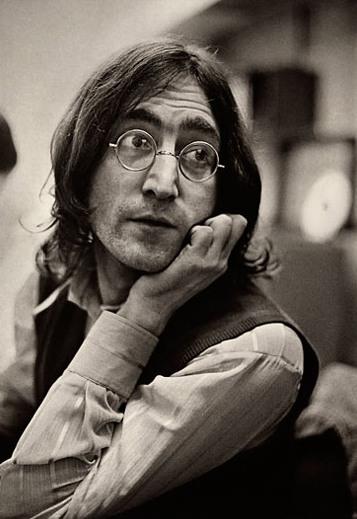 Photo №2267 John Lennon.
