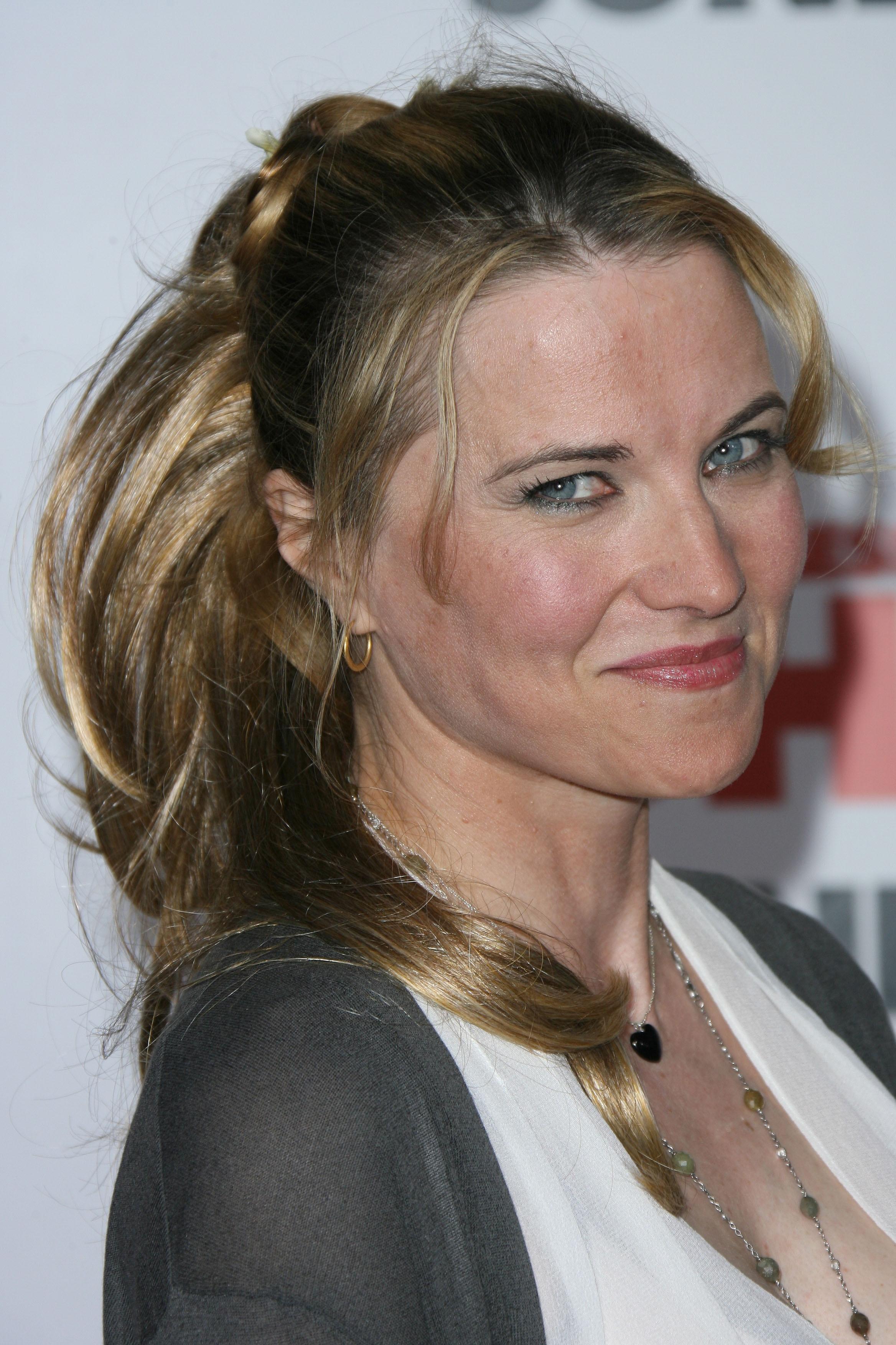 Photo №36510 Lucy Lawless.