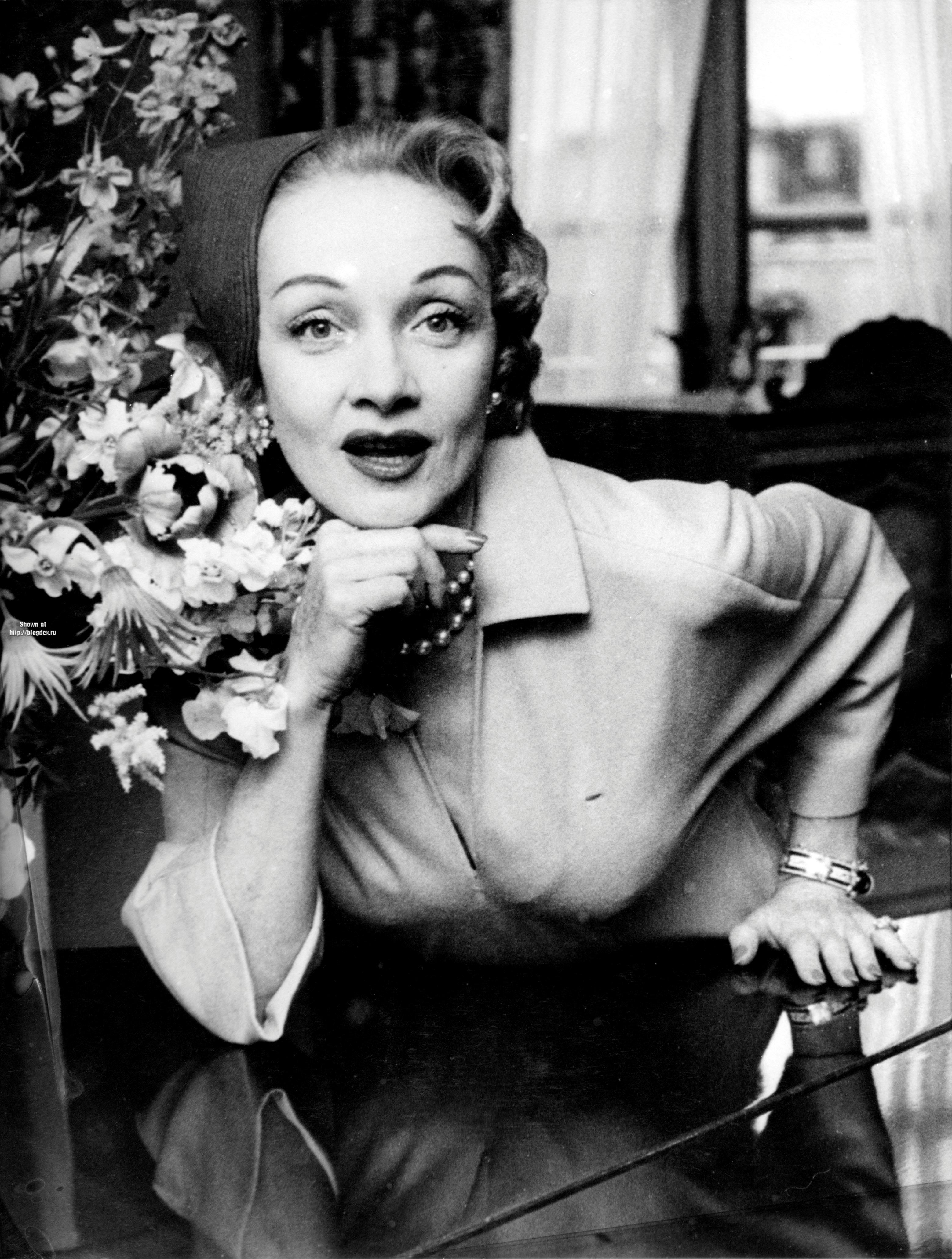 Photo №49872 Marlene Dietrich.