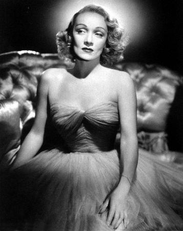 Photo №4520 Marlene Dietrich.