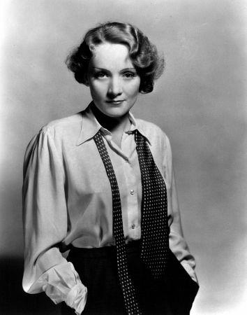 Photo №4517 Marlene Dietrich.