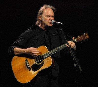 Photo №10637 Neil Young.