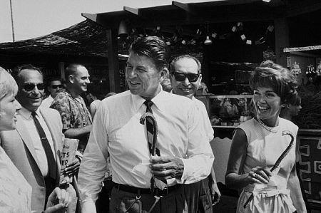 Photo №43 Ronald Reagan.