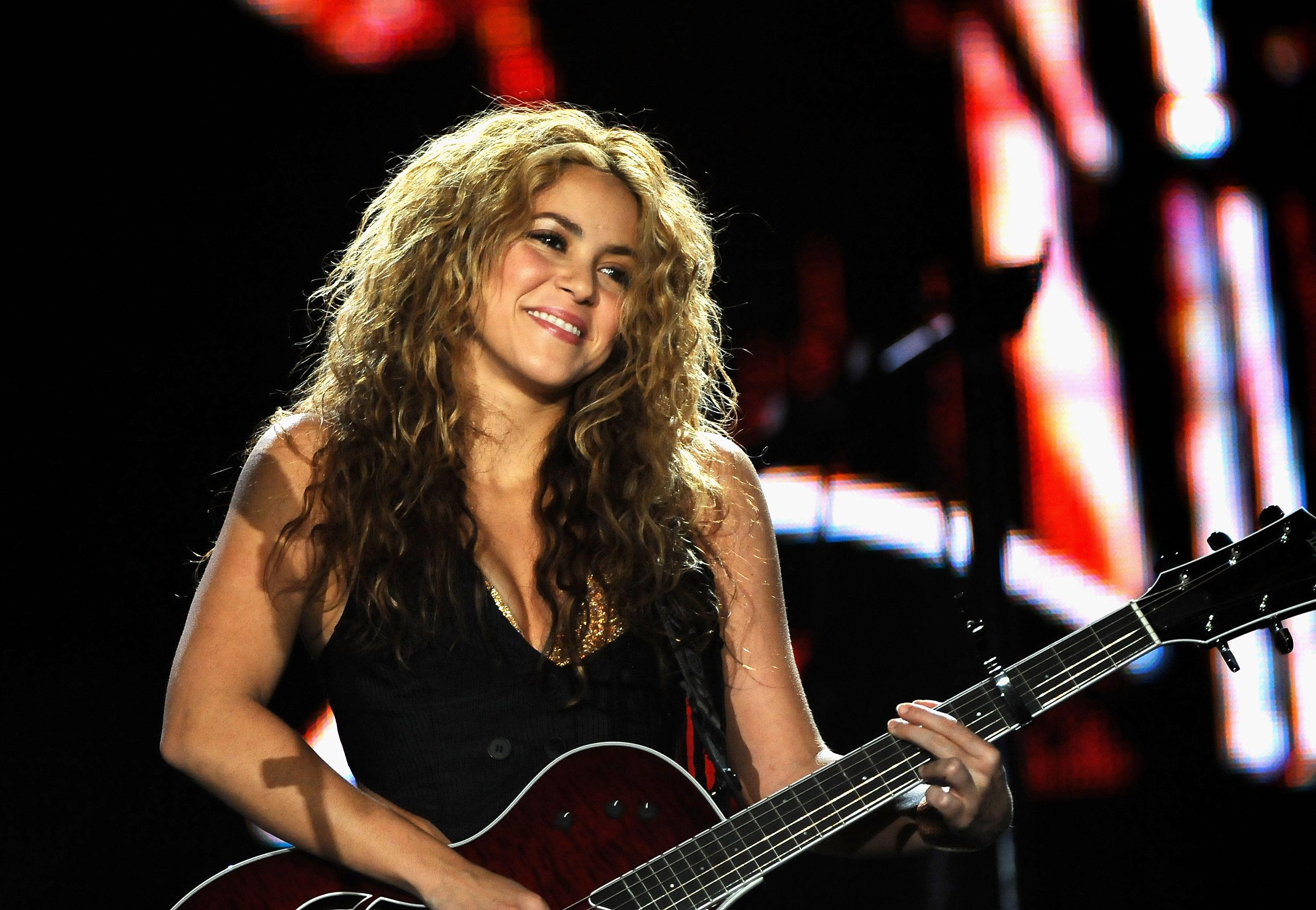 Photo №53329 Shakira.