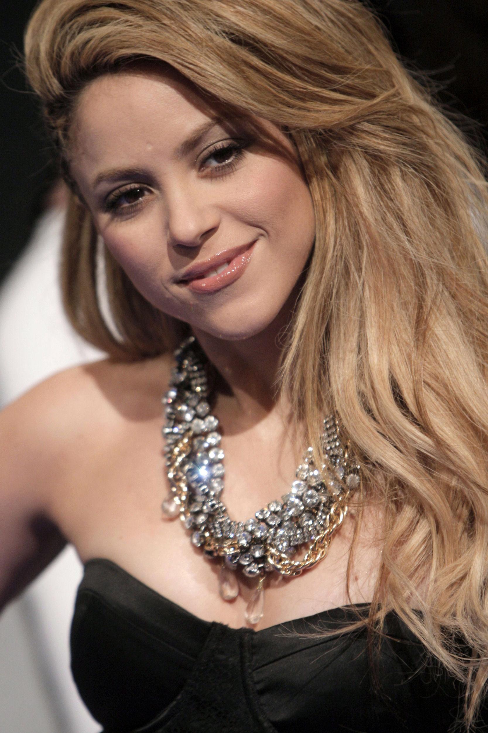 Photo №52870 Shakira.