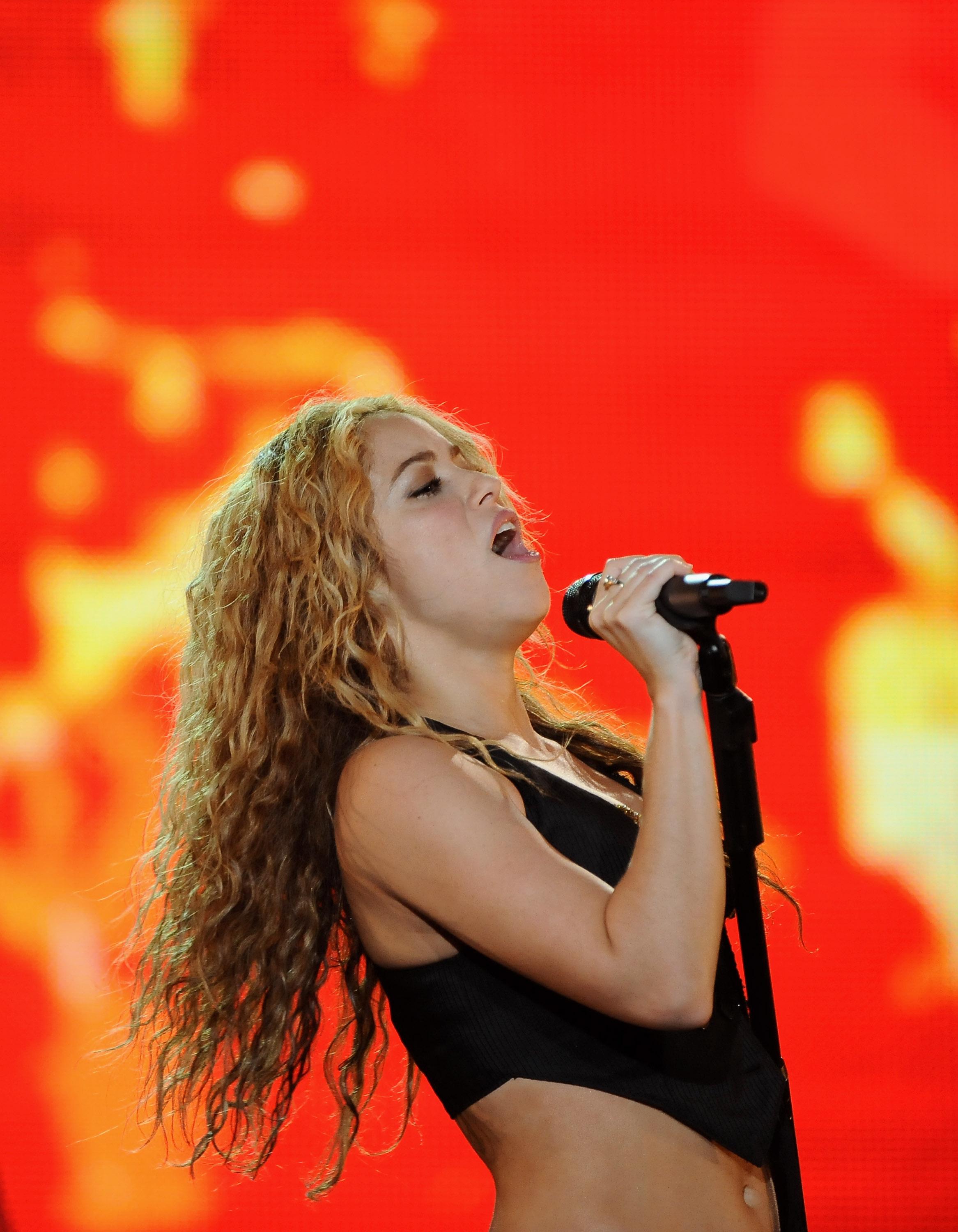 Photo №53336 Shakira.