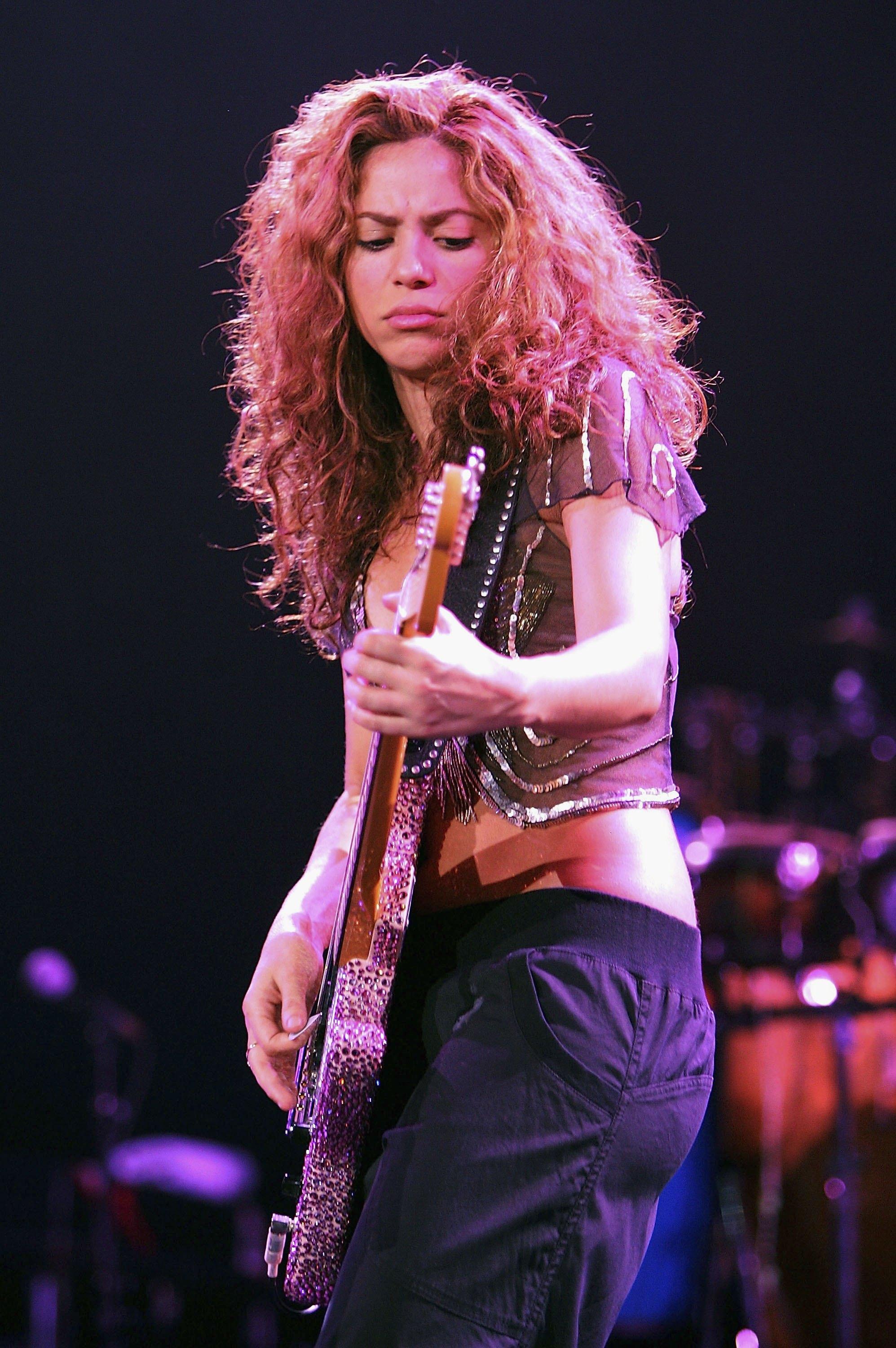 Photo №53421 Shakira.