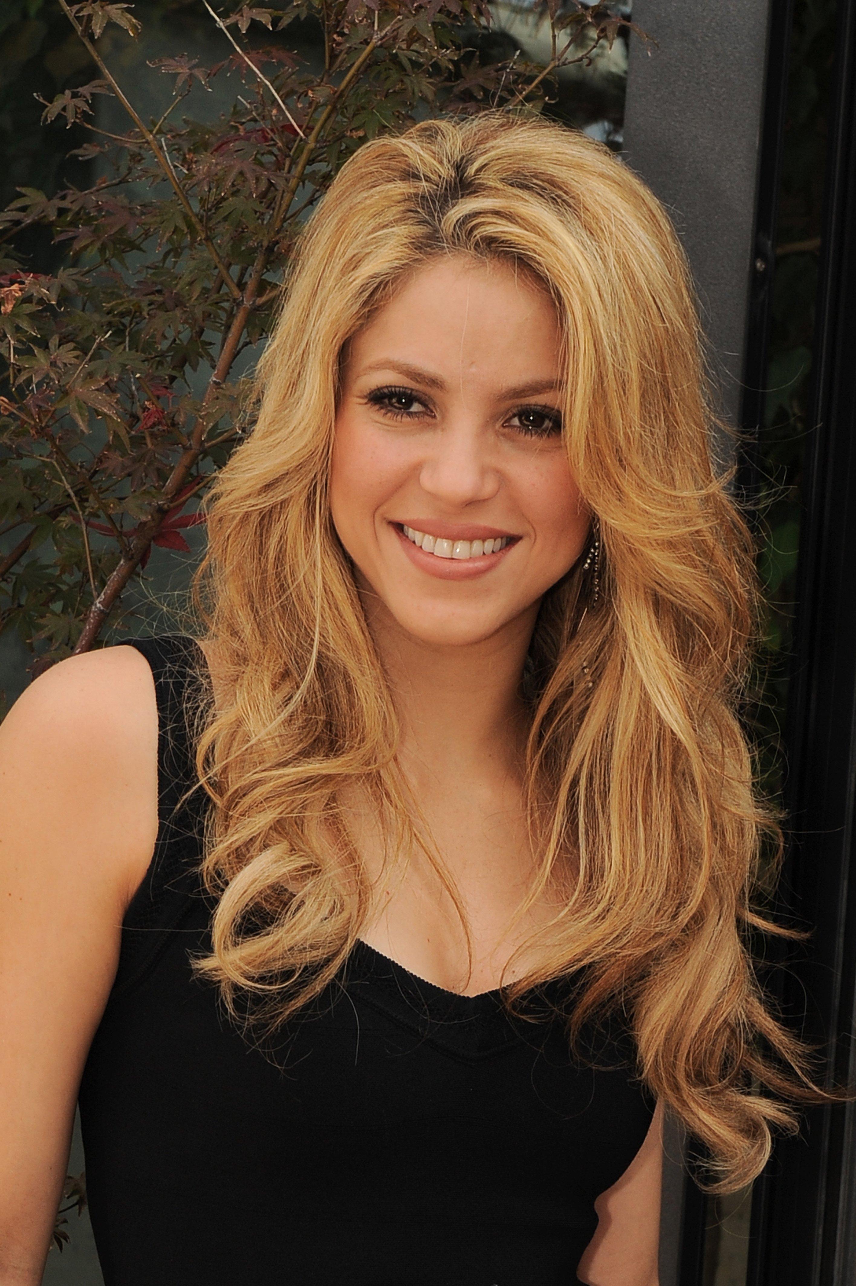 Photo №53045 Shakira.