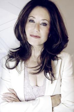 Recent Mary McDonnell photos