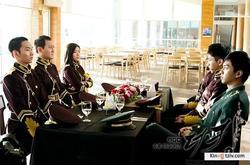 The King 2 Hearts picture