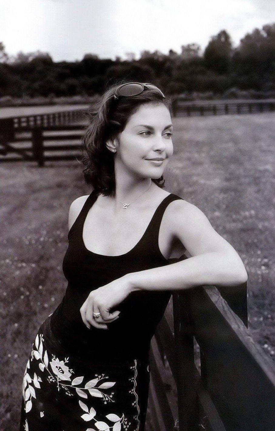Ashley Judd wallpaper №35762.