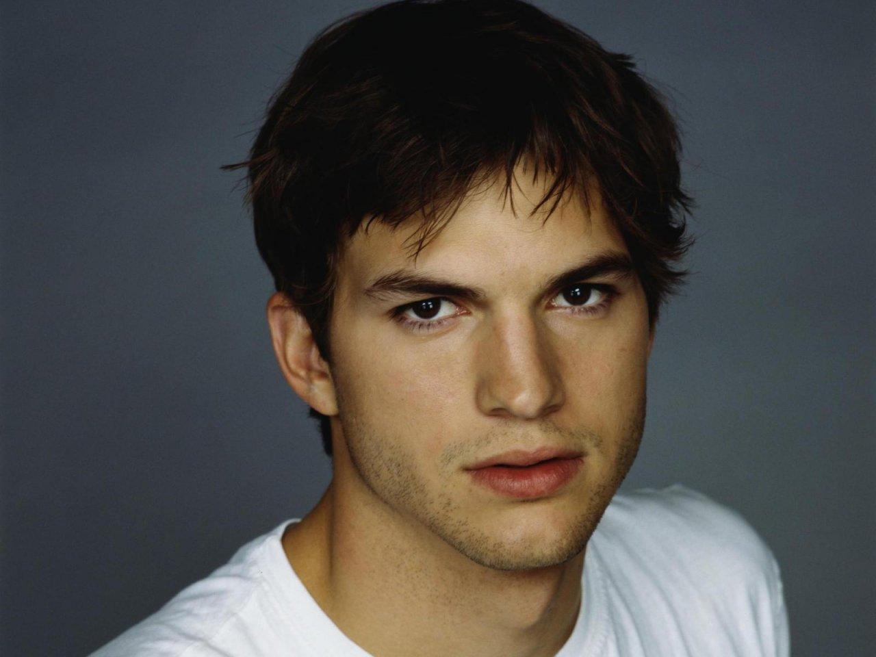 Ashton Kutcher wallpaper №1590.