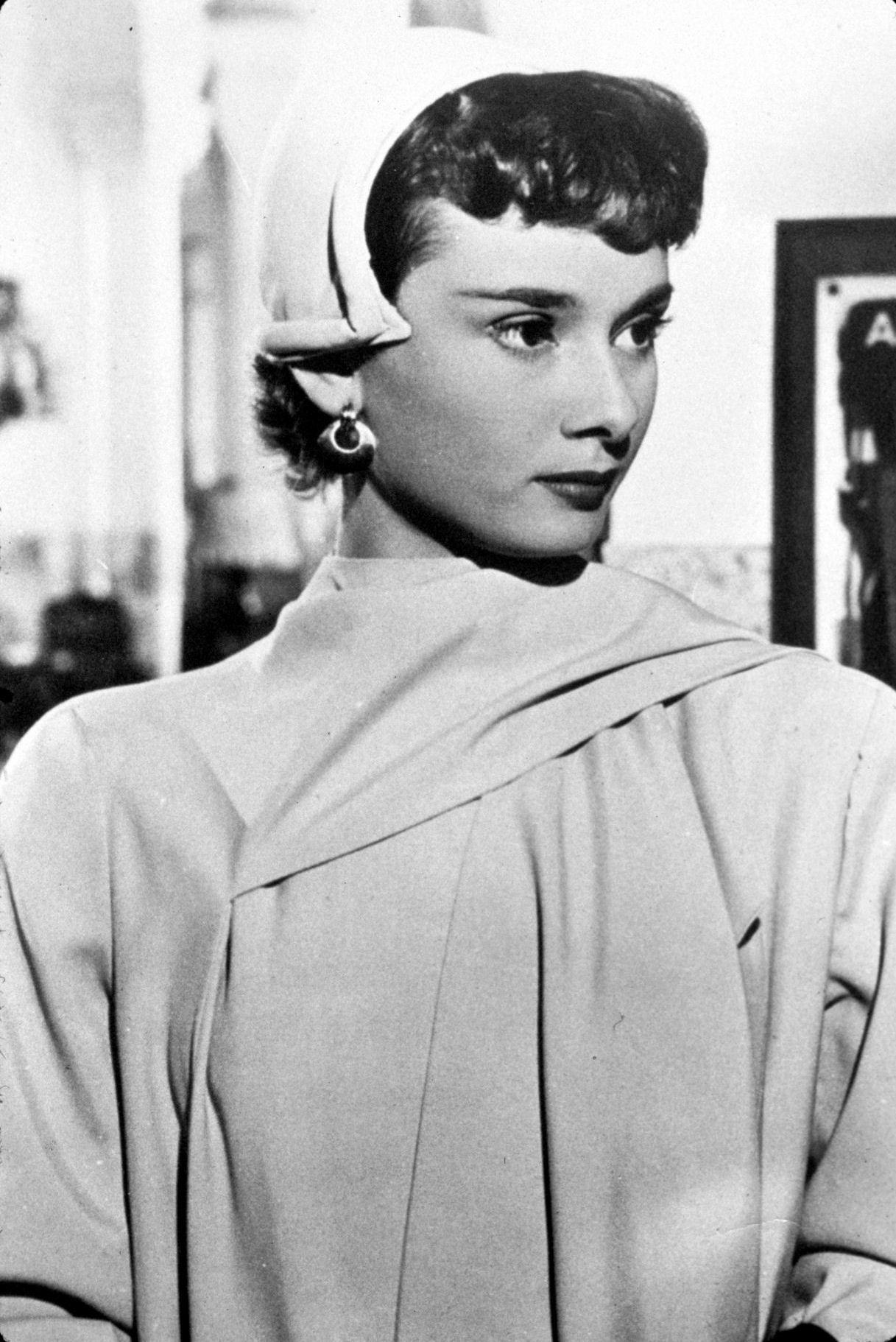 Audrey Hepburn wallpaper №10969.