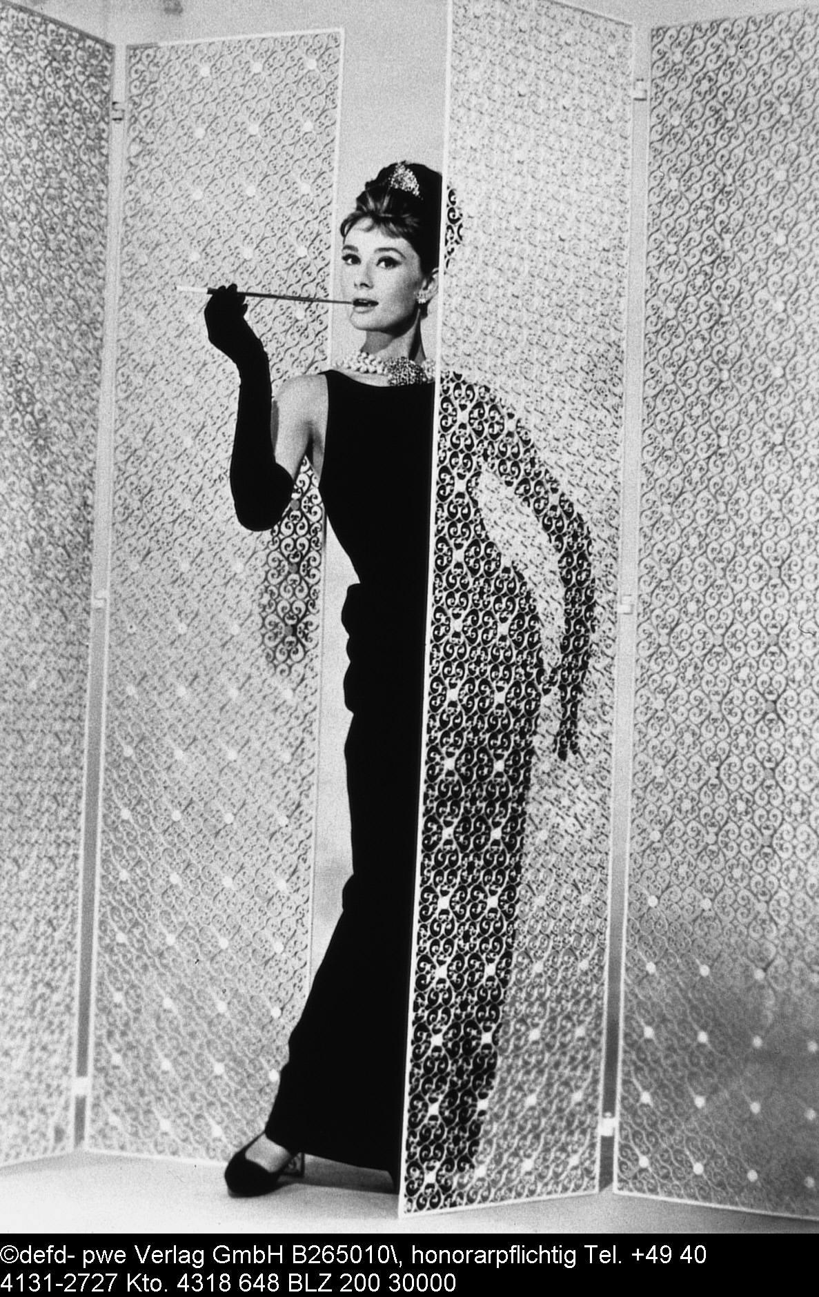 Audrey Hepburn wallpaper №11161.