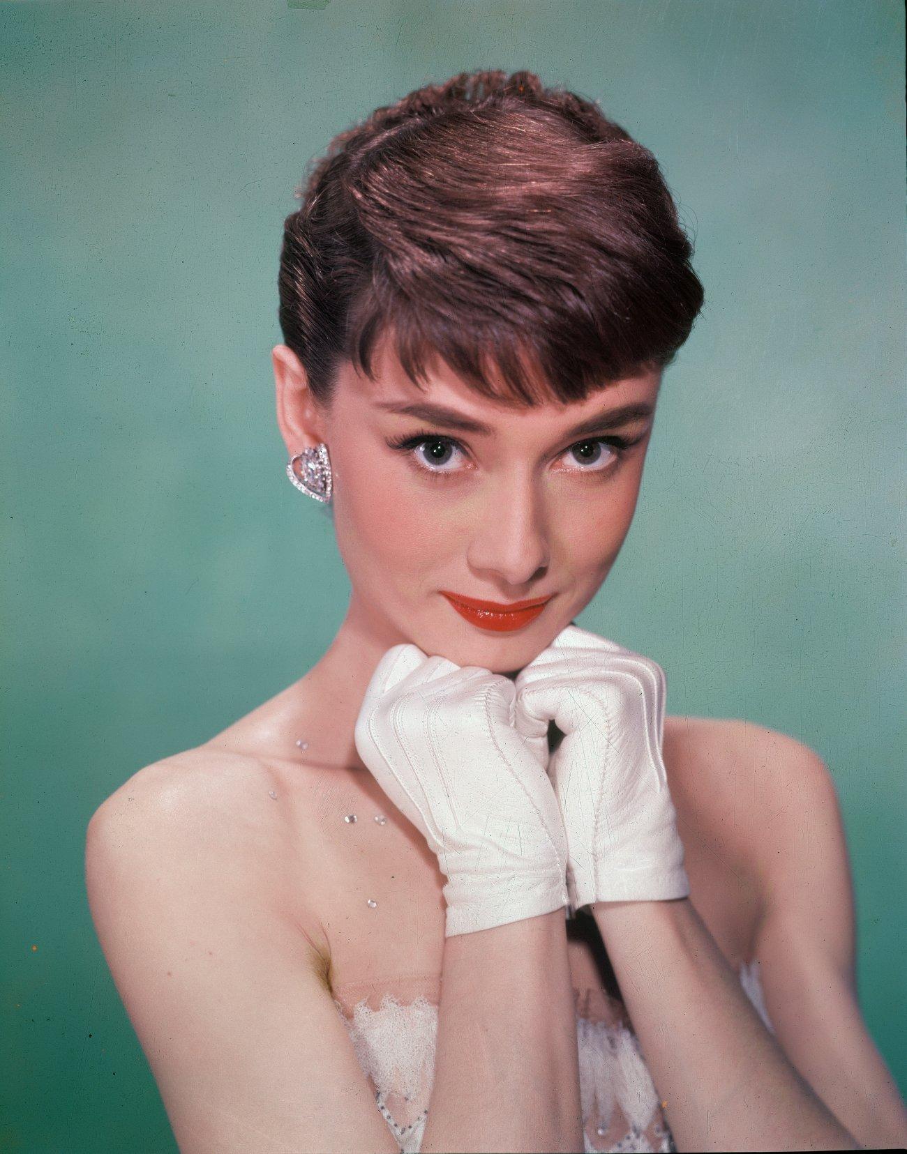 Audrey Hepburn wallpaper №11011.