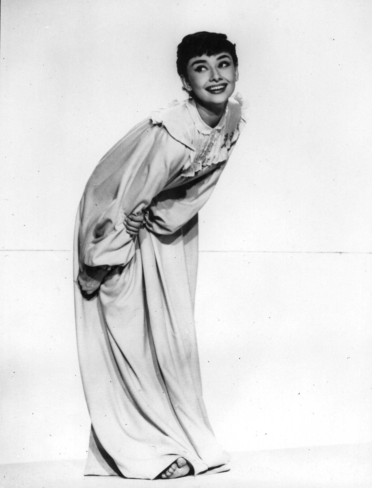 Audrey Hepburn wallpaper №11097.