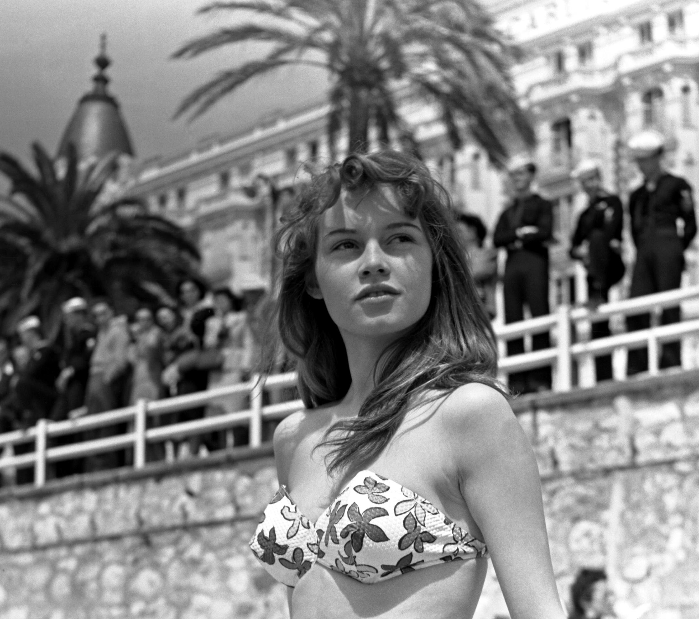 Brigitte Bardot wallpaper №9463.
